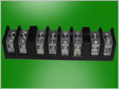 Feed through terminal blocks